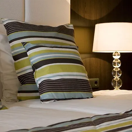 Der Valk 's-hertogenbosch - 4*