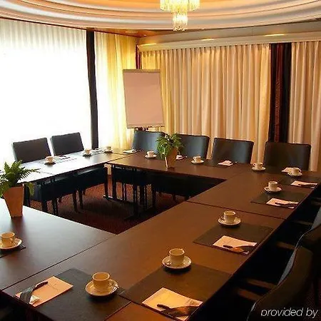 Otel Der Valk 's-hertogenbosch - 4*